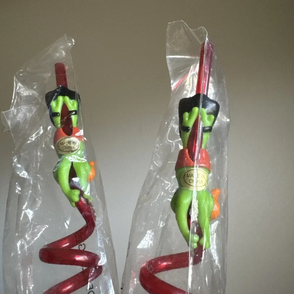 Vintage Lot Of 5 Frog Twirly Straws 4 New And 1 Open Box Birthday Party Fun